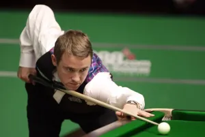 Stephen Hendry, MBE