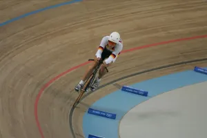 Auswahl Der Sportarten Drucke: Robert Bartok ist nicht üblich, die korrekte Übersetzung lautet Robert Bártok
