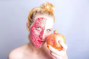 Frucht trifft den Mann.