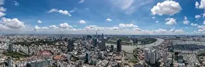 Hochiminhstadt auf einem schönen, nebligen Tag