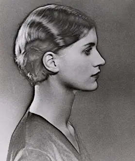 Porträt Drucke: Solarisiertes Porträt von Lee Miller. Museum: Man Ray Trust