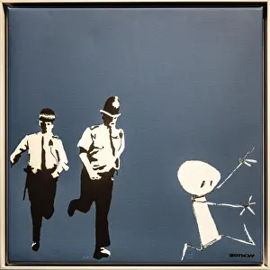 Drucke von 2MEWDCB-Stick-Polizei zieht die rechtliche Verfolgung von anonymen Straßenkünstlern in Ridikül, 2004, Banksy, Ausstellung über den Straßenkünstler Mülheim Straßenkunst Graffiti Drucke: Stick Police, zieht die rechtliche Verfolgung von anonymen Straßenkünstlern in Ridikül