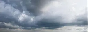 Sturmwolkenpanorama, Blick vom Drohne