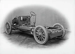 Ein italienischer Automobilhersteller der ersten Jahrzehnte des 20. Jahrhunderts in Bauweise