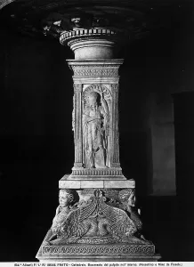 Baroque Style Architecture Europe Drucke: Base of the pulpit in the Cathedral of Prato
