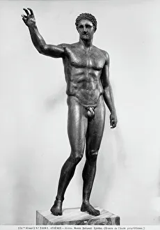 Greek Bronze Statue Drucke: Bronze statue of the Polycletean school