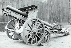 Military Equipment Drucke: A cannon