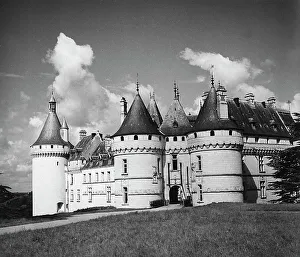 Medieval Castle Design Drucke: The Castle of Chaumont
