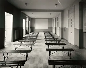 Civic Space Furnishings Drucke: A classroom with benches in elementary school E. Tonoli in via Baggio, Milan