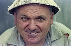 Farmer Portrait Drucke: Close-up of farmer