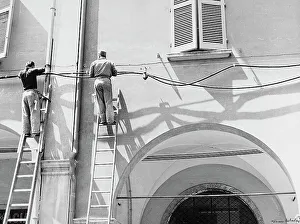 Electrician At Work Drucke: ENEL Electricians at work