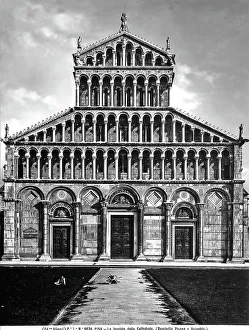 Campo Dei Miracoli Italy Drucke: Detail of the faade of the Cathedral of Pisa