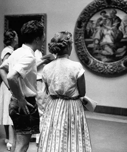 Drucke von Die Touristen im Uffizi Michelangelo Drucke: Galerie der Uffizien