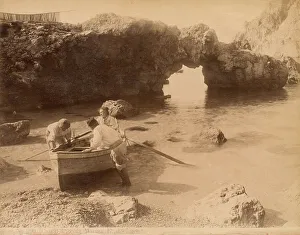 Fishing Village Scene Drucke: Fishermen in Capri