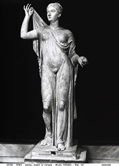 Ancient European Artifacts Drucke: Hadrian era statue of Vibia Sabina