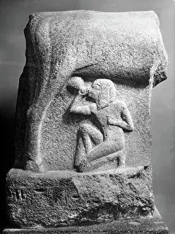 Egyptian Art History Drucke: Hathor nursing Pharaoh Horemheb, Egyptian fragment, in the Museo Archeologico, Florence