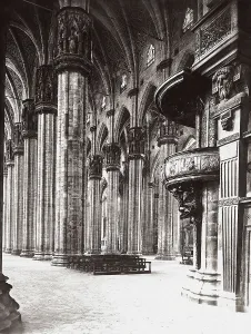 Milan Cathedral Interior Drucke: Interior detail of Milan's Cathedral