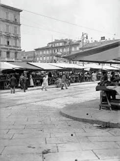 Triestischer Markt in einer Piazza