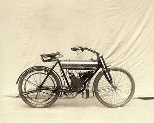 Motor Vehicle History Drucke: Motorised bicycle