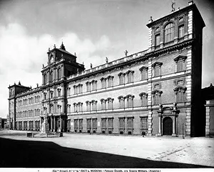 Palazzo Ducale Italy Drucke: Palace of the Duke of Modena