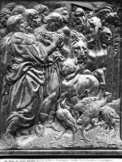 Old Testament Bible Illustrations Drucke: Panel with the Exit of from the ark by Jacopo della Quercia
