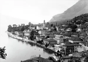 Panoramaansicht der Ortschaft Limone am Gardasee
