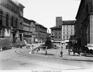 Old Town Square Italy Drucke: Piazza of Nettuno