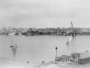 Egyptian Waterfront Scene Drucke: Port in Egypt