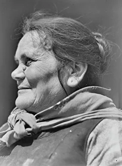 Human Body Parts Photography Drucke: Portrait of elderly peasant