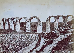 Roman Thermal Baths Drucke: Remains of ancient public baths