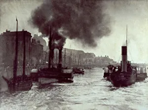 Water Transportation Methods Drucke: River lined with polluting boats
