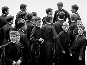 Studenten in Seminaruniform