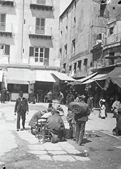 Old City Architecture Drucke: A square in Palermo