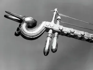 European Musical Instruments Drucke: Ancient stringed instrument, detail