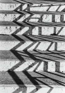 Italian Building Design Drucke: Study of shadows on the steps