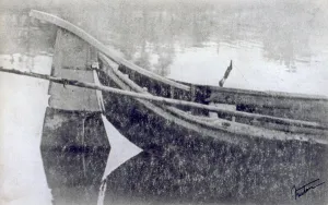 Small Boat Transportation Methods Drucke: Study of ship's bow