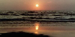 Sonnenuntergang über dem Meer