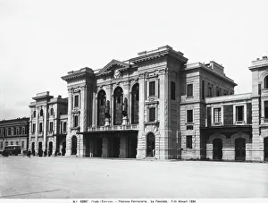 Railway Transportation History Drucke: The train station in Prato