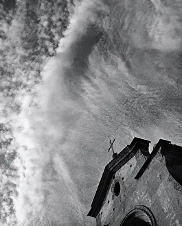 Religious Buildings In Italy Drucke: Upward bound