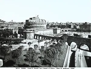 Veduta von Castel SantAngelo und dem Ponte, im Vordergrund der Park, Rom