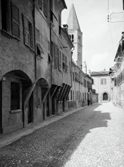 Italian Building Elements Drucke: View of Ferrara