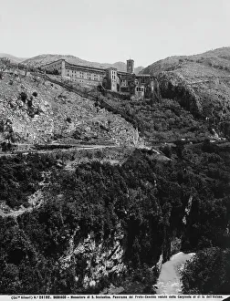 Gerahmter Druck : Dintorni. Blick auf das Kloster der Scholastikermutter bei Subiaco unterhalb Gerahmter Druck : Dintorni. Blick auf das Kloster der Scholastikermutter bei Subiaco unterhalb