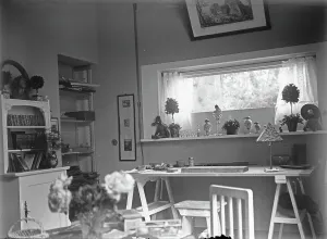 Civic Space Furniture Drucke: View of a study within a home; the support contains the indication new study