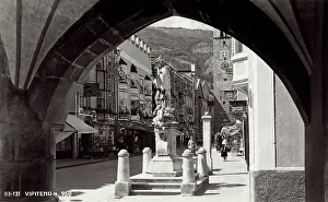 Equestrian Monument Italy Drucke: View of Vipiteno