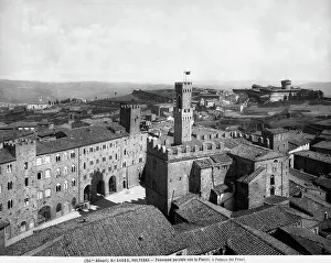 Gothic Buildings Europe Drucke: View of Volterra