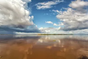 November Drucke: Brasil, Wolke über den Amazonasfluss