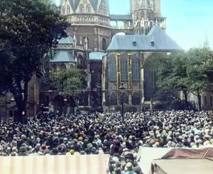 Aachener Ausstellung der großen Heiligtümer bei der Heiligtumsfahrt 1930