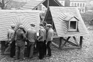 Gerahmter Druck : Dachdeckerschule Gerahmter Druck : Dachdeckerschule
