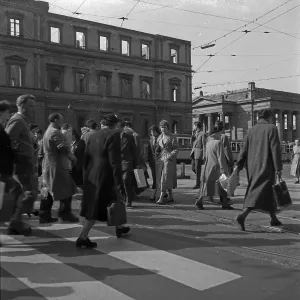 Post War Germany Photos Drucke: Stuttgart
