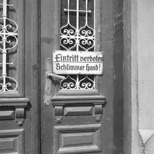 Warnschild
